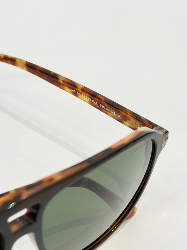 عینک آفتابی تام فورد TOM FORD مدل TF 932 کائوچویی
