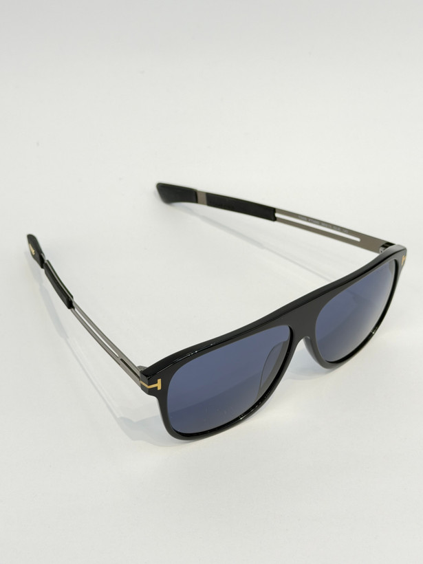 عینک آفتابی تام فورد TOM FORD مدل FT0880