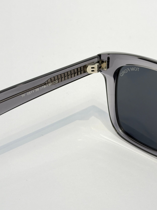 عینک آفتابی تام فورد TOM FORD مدل TF0511 کائوچویی
