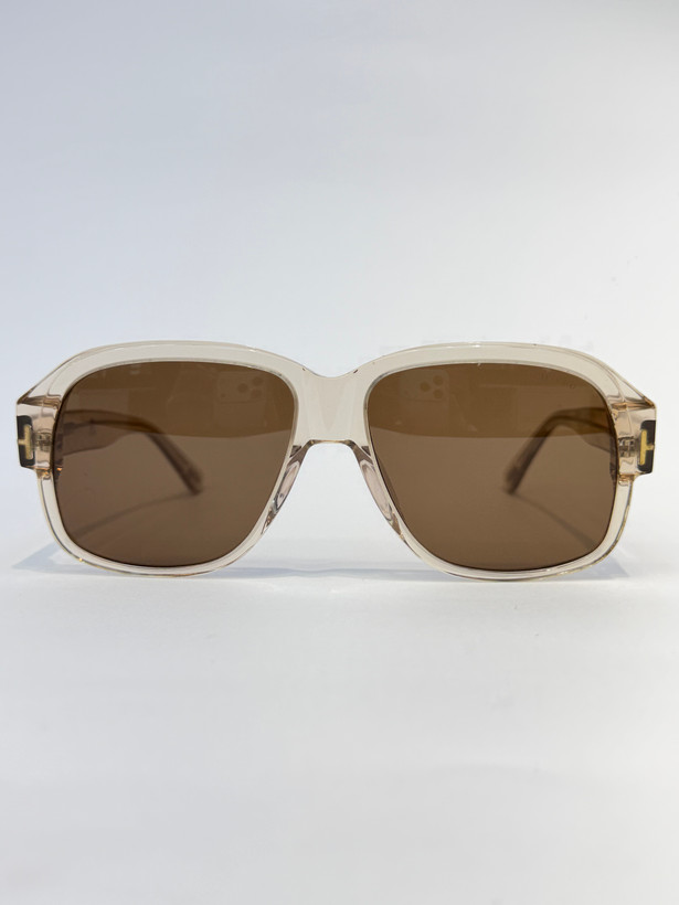 عینک آفتابی تام فورد TOM FORD مدل TF837