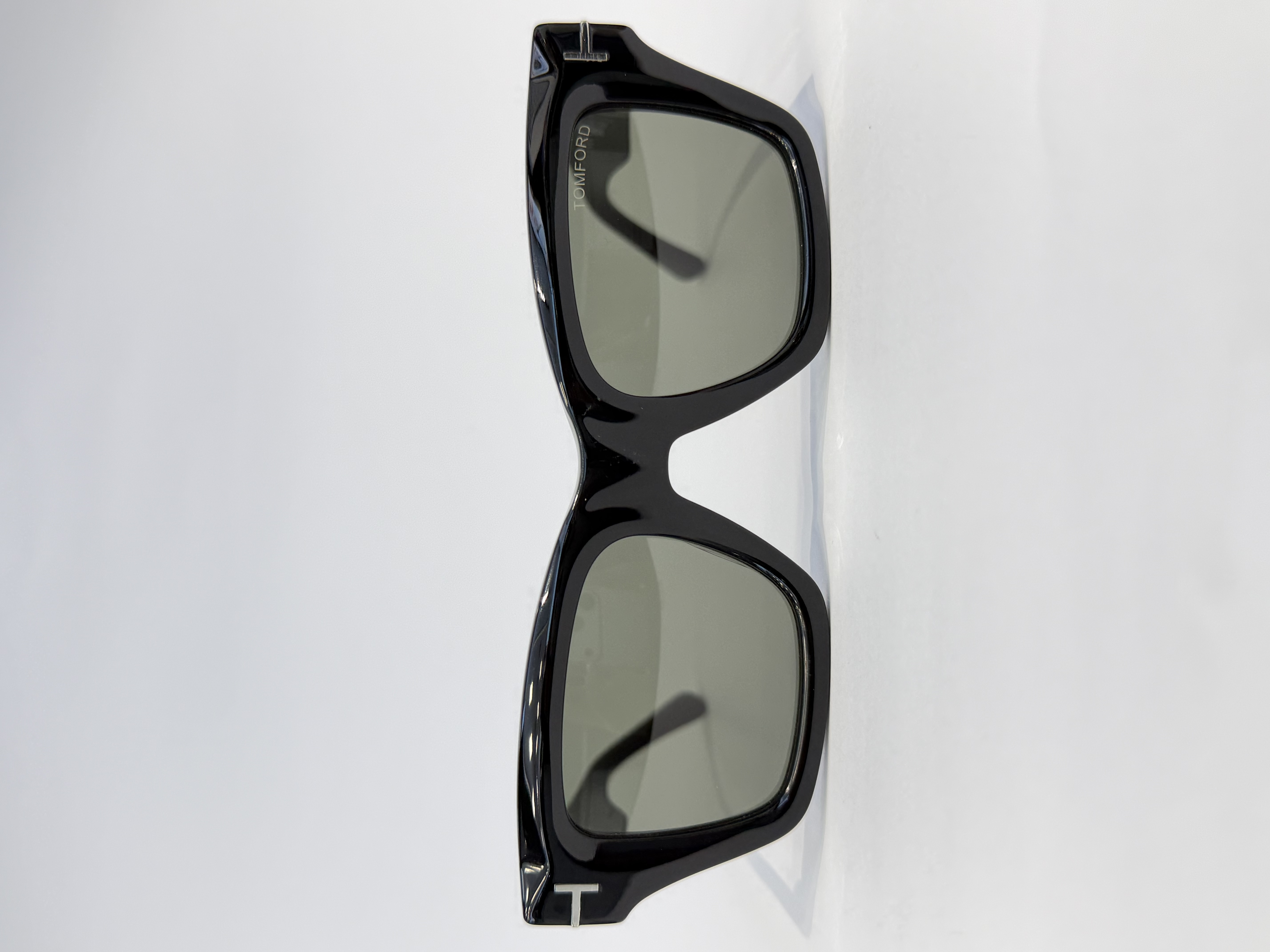 عینک آفتابی تام فورد TOM FORD مدل FT 1154 کائوچویی