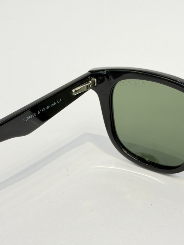 عینک آفتابی هوگوباس Hugo Boss مدلFD8850 کائوچوی