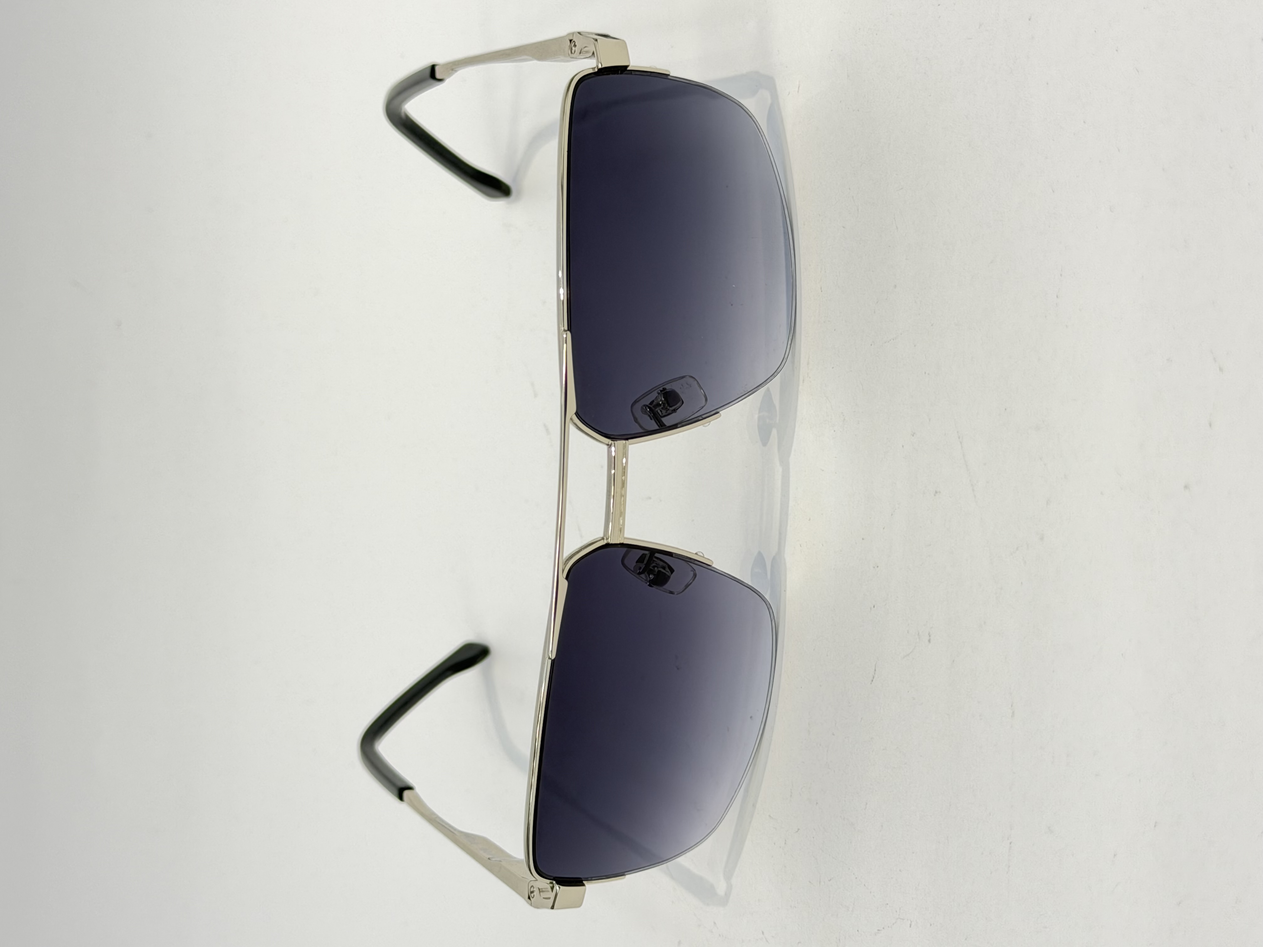 عینک آفتابی هوگوباس Hugo boss مدل HB1090 فلزی